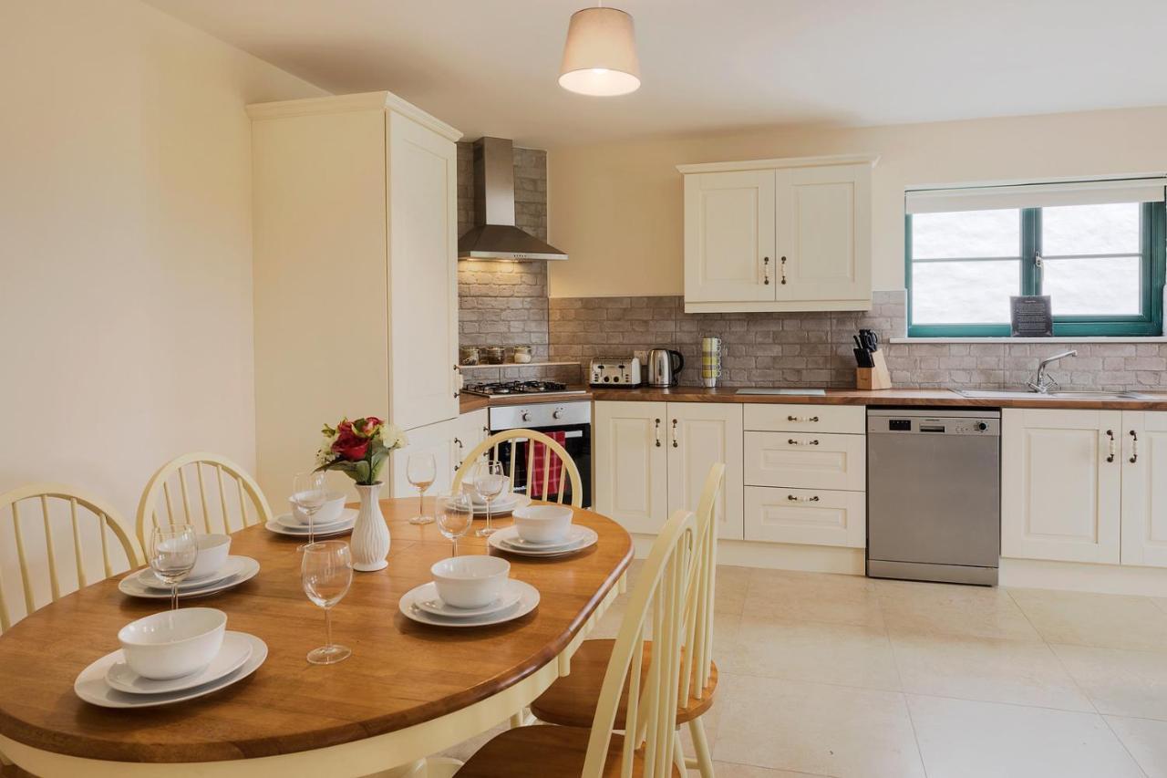 Oakwell Holiday Village Ramelton Exterior foto